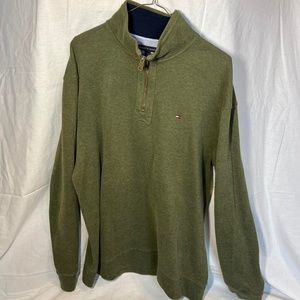 Flag Logo Quarter-Zip Sweatshirt Size XL